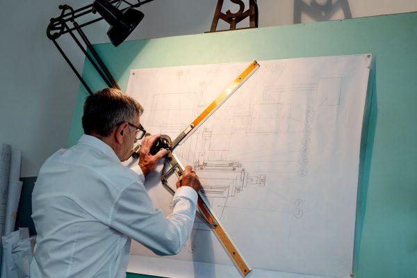 progettazione-componenti-disegno Lo staff - 14